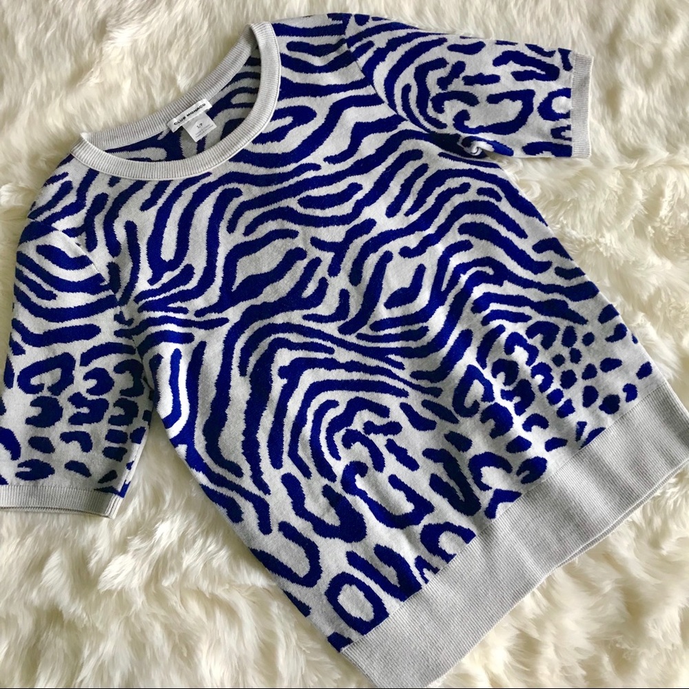 Club Monaco Gray Blue Animal Print Knit Wool Top